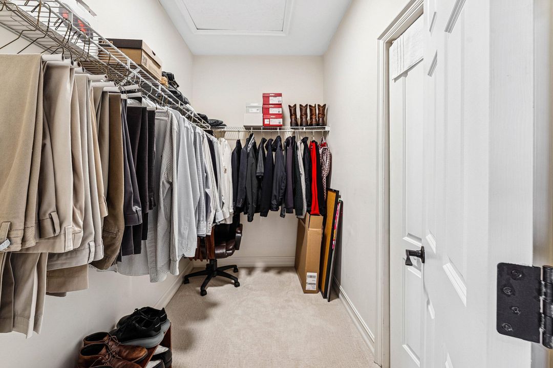 На продажу: $600,000 (3 спален, 2 ванн, 1930 Квадратных фут)