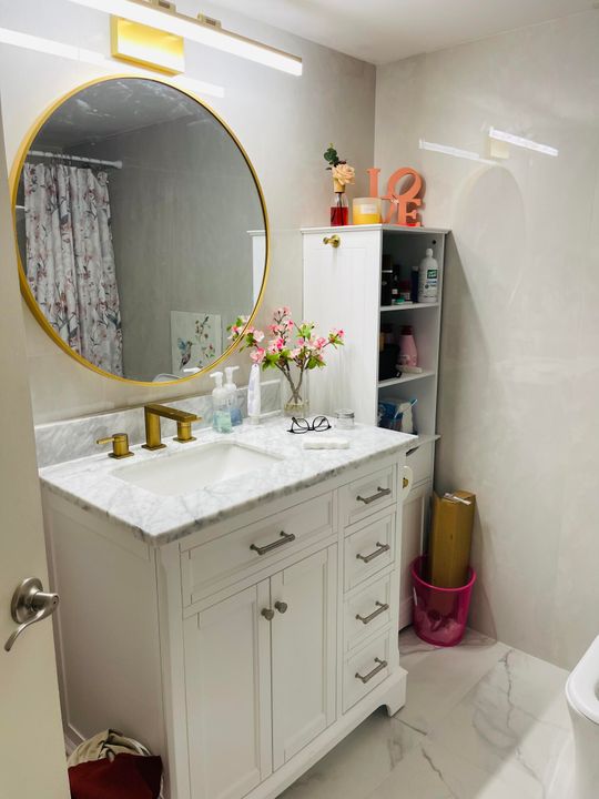 En Venta: $299,900 (2 camas, 2 baños, 1112 Pies cuadrados)