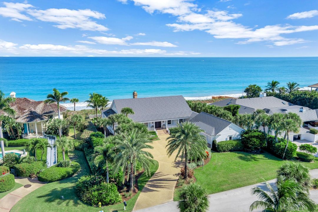 En Venta: $9,995,000 (4 camas, 3 baños, 809 Pies cuadrados)