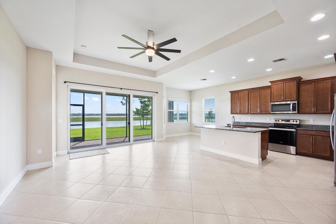 En Renta: $3,300 (3 camas, 2 baños, 1913 Pies cuadrados)