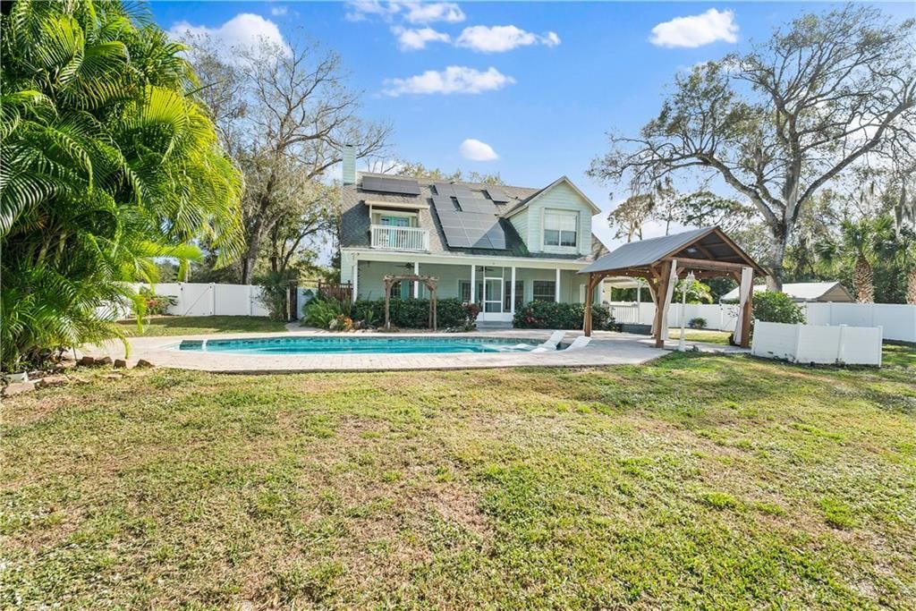 待售: $655,000 (3 贝兹, 2 浴室, 2210 平方英尺)