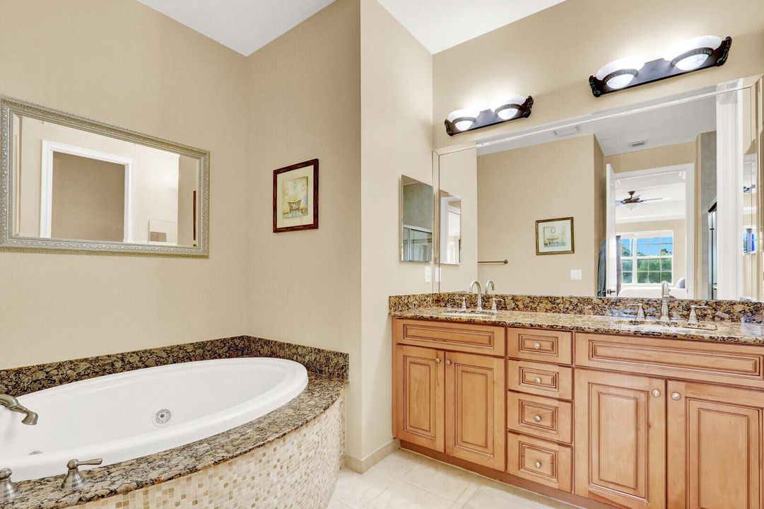 待售: $590,000 (3 贝兹, 3 浴室, 2274 平方英尺)