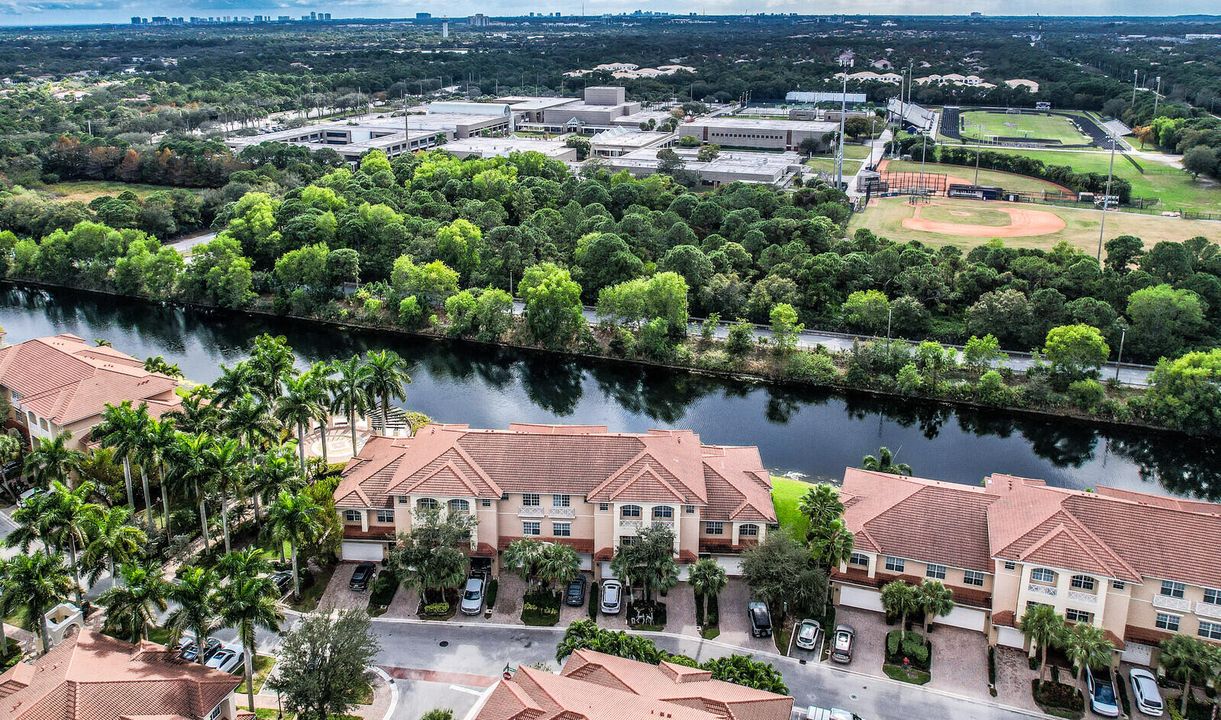 待售: $590,000 (3 贝兹, 3 浴室, 2274 平方英尺)