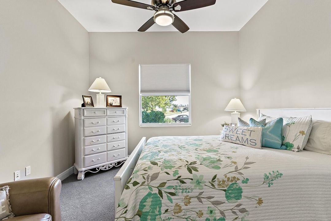 En Venta: $1,350,000 (3 camas, 3 baños, 2721 Pies cuadrados)