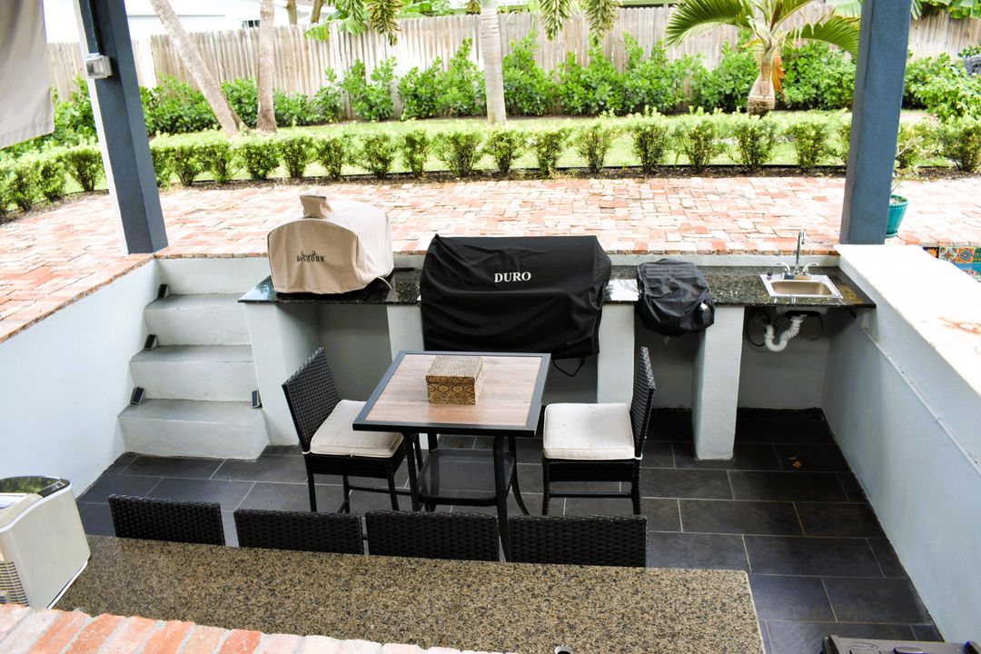 На продажу: $799,000 (3 спален, 2 ванн, 1768 Квадратных фут)