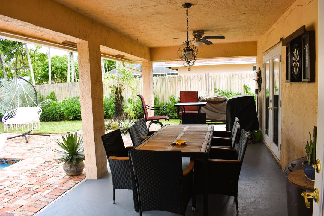 На продажу: $799,000 (3 спален, 2 ванн, 1768 Квадратных фут)