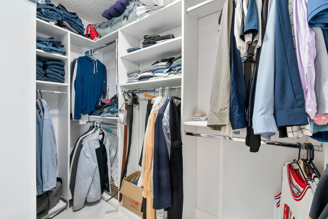 En Venta: $415,000 (2 camas, 2 baños, 1409 Pies cuadrados)