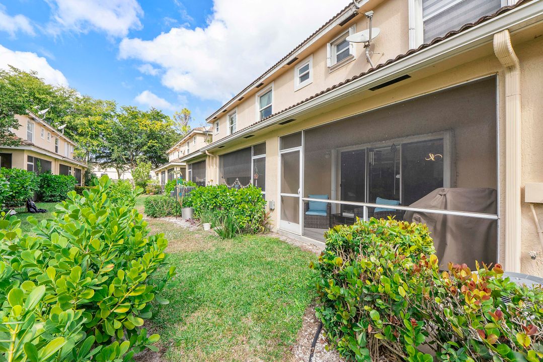 En Venta: $415,000 (2 camas, 2 baños, 1409 Pies cuadrados)