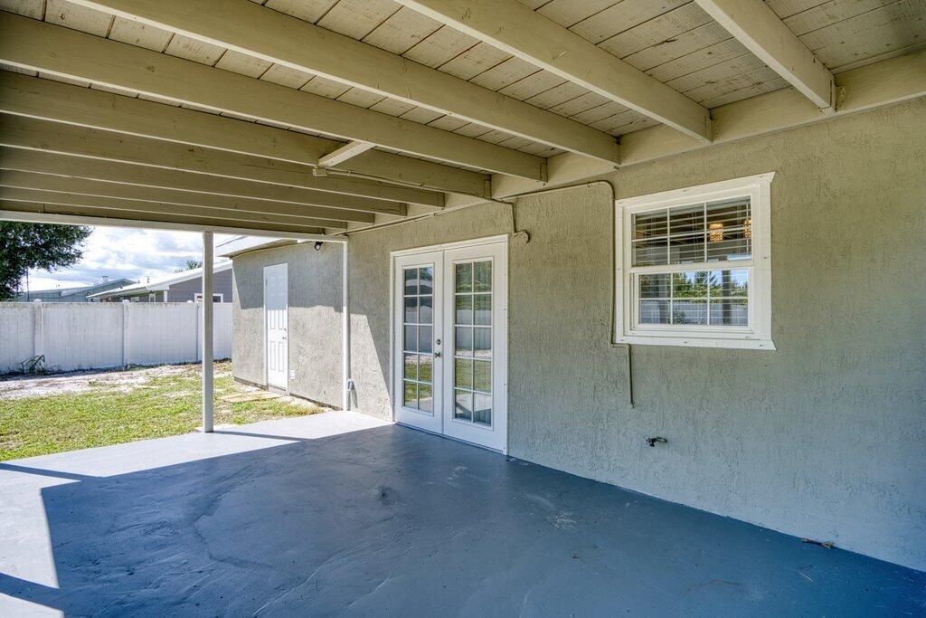 For Rent: $2,800 (4 beds, 2 baths, 1770 Square Feet)