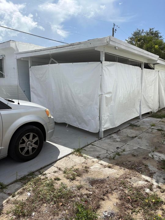 待售: $299,900 (0 贝兹, 0 浴室, 1250 平方英尺)