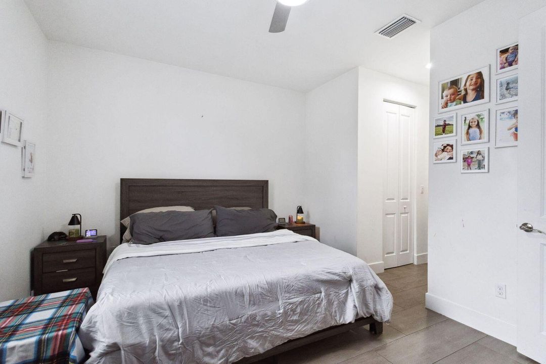 出租: $3,500 (4 贝兹, 2 浴室, 1713 平方英尺)