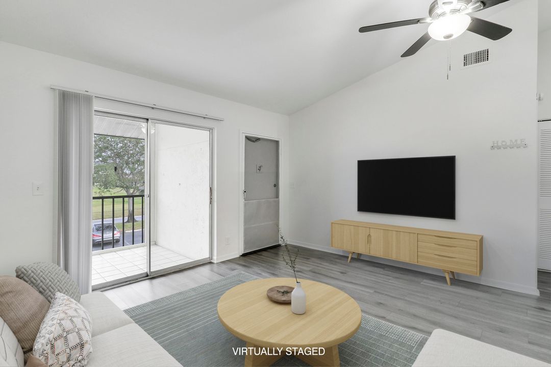 出租: $2,400 (2 贝兹, 2 浴室, 860 平方英尺)