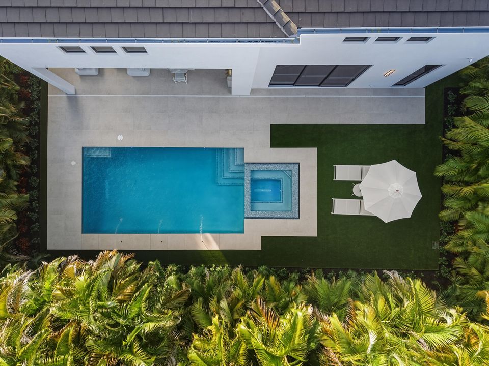 待售: $5,690,000 (5 贝兹, 7 浴室, 4587 平方英尺)