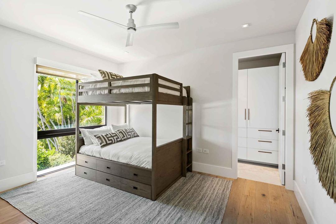 待售: $675,000 (4 贝兹, 4 浴室, 3410 平方英尺)