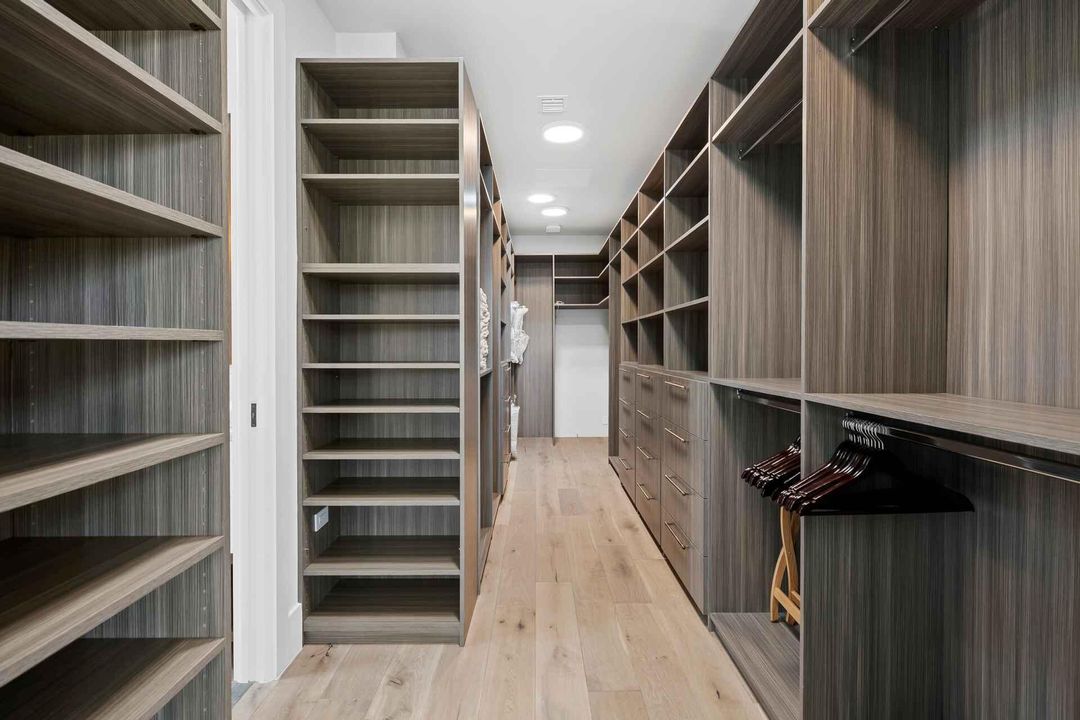 待售: $675,000 (4 贝兹, 4 浴室, 3410 平方英尺)