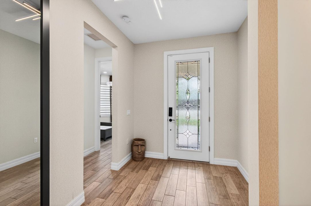 待售: $999,000 (3 贝兹, 2 浴室, 1871 平方英尺)