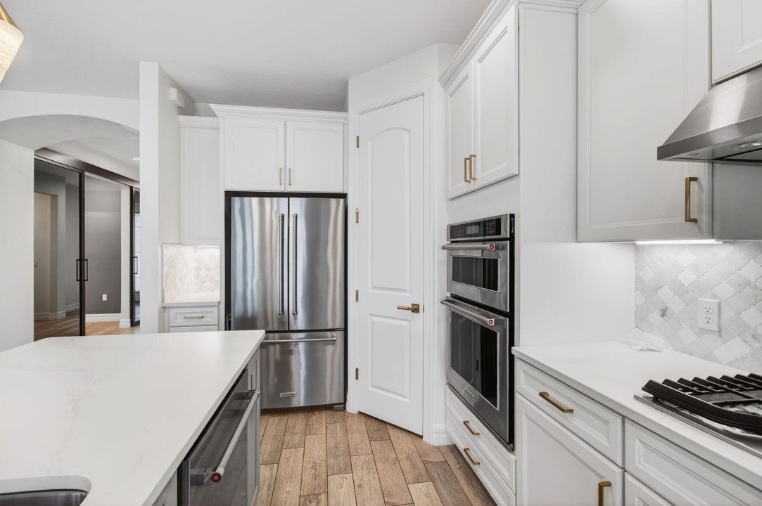 待售: $999,000 (3 贝兹, 2 浴室, 1871 平方英尺)