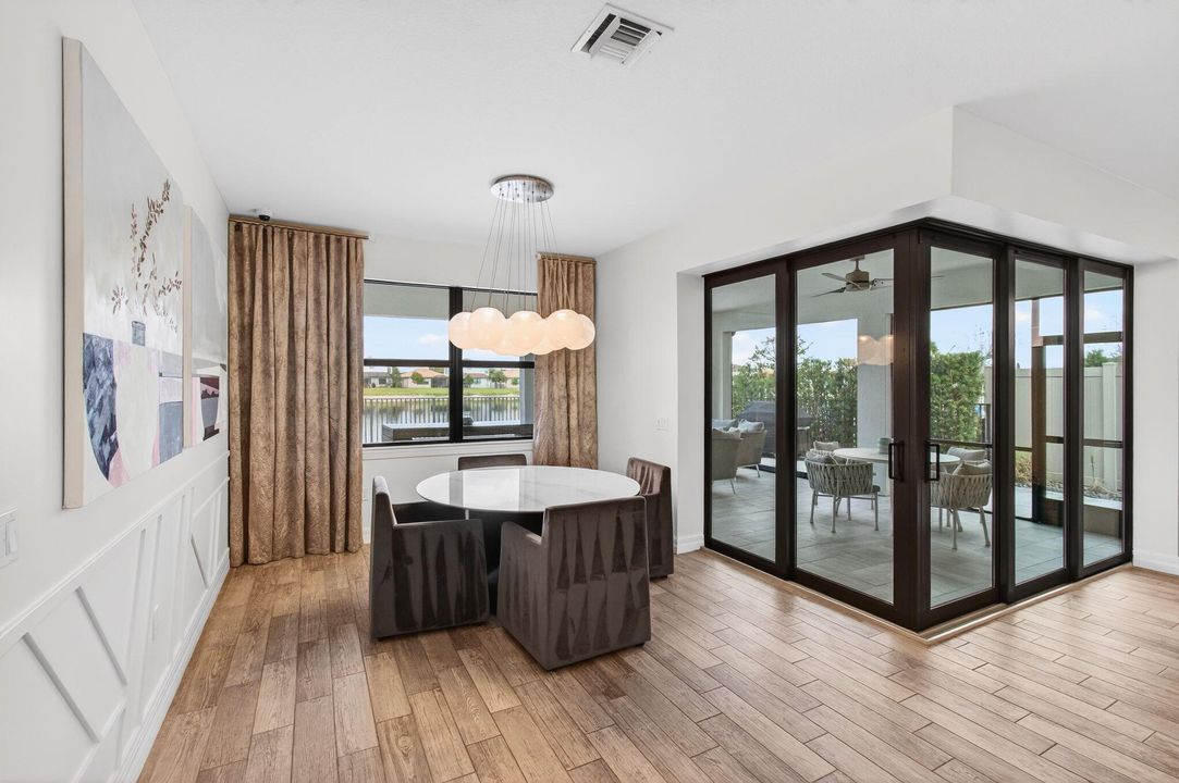 待售: $999,000 (3 贝兹, 2 浴室, 1871 平方英尺)