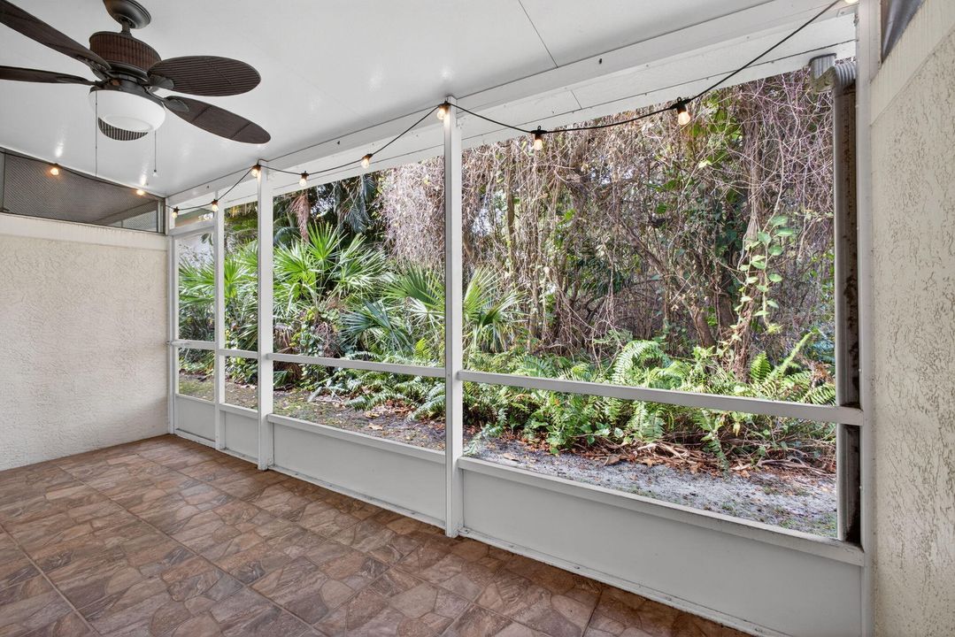 待售: $375,000 (2 贝兹, 2 浴室, 1233 平方英尺)