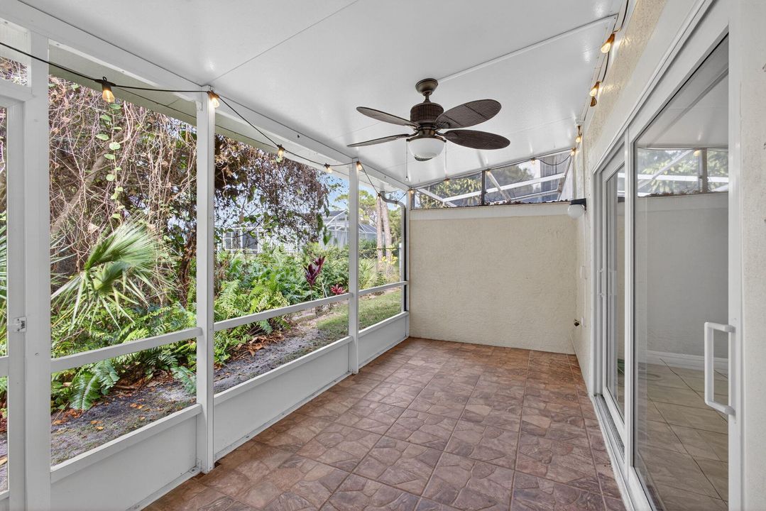 待售: $375,000 (2 贝兹, 2 浴室, 1233 平方英尺)