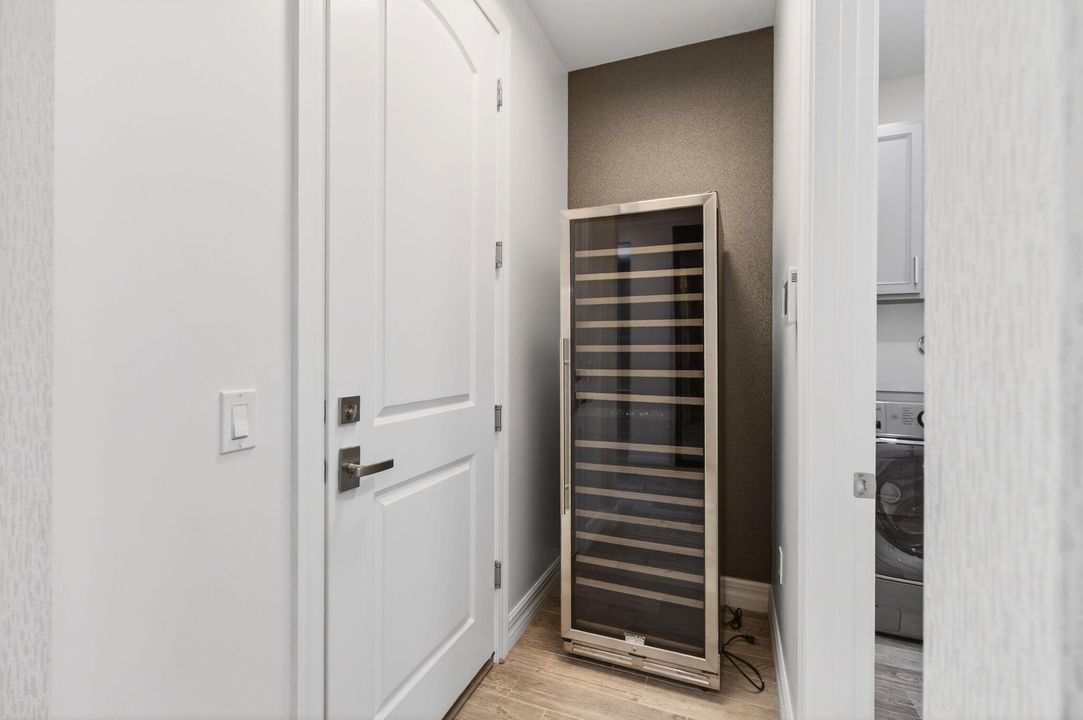 待售: $999,000 (3 贝兹, 2 浴室, 1871 平方英尺)