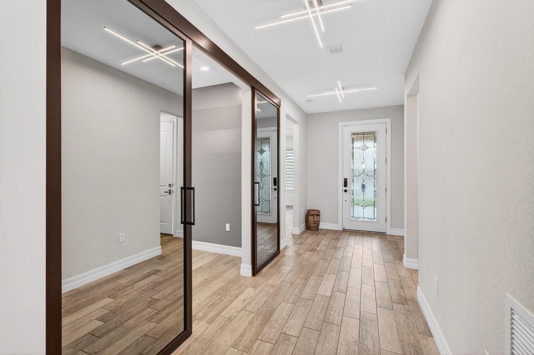 待售: $999,000 (3 贝兹, 2 浴室, 1871 平方英尺)