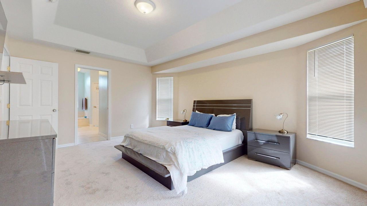 For Rent: $2,500 (3 beds, 2 baths, 2067 Square Feet)