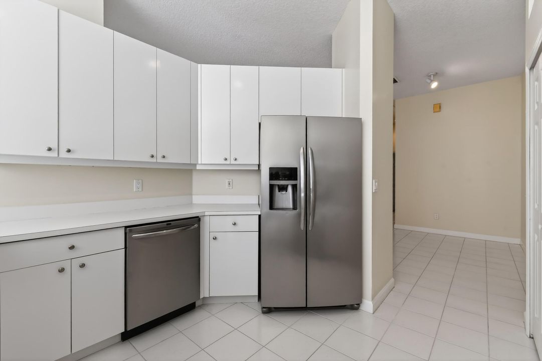For Rent: $2,500 (3 beds, 2 baths, 1723 Square Feet)
