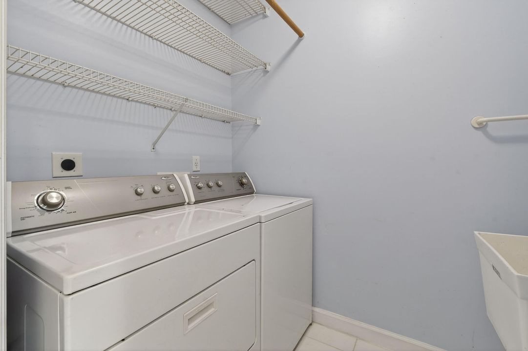 For Rent: $2,500 (3 beds, 2 baths, 1723 Square Feet)