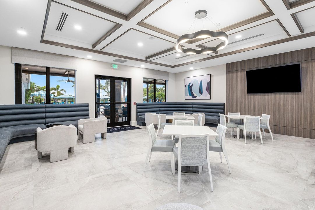 待售: $550,000 (3 贝兹, 2 浴室, 1782 平方英尺)