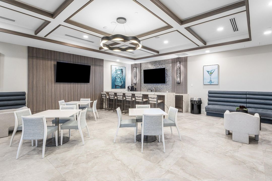 待售: $550,000 (3 贝兹, 2 浴室, 1782 平方英尺)