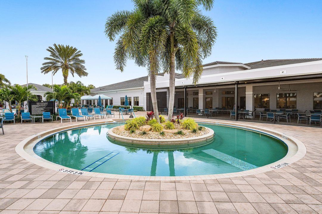 待售: $550,000 (3 贝兹, 2 浴室, 1782 平方英尺)