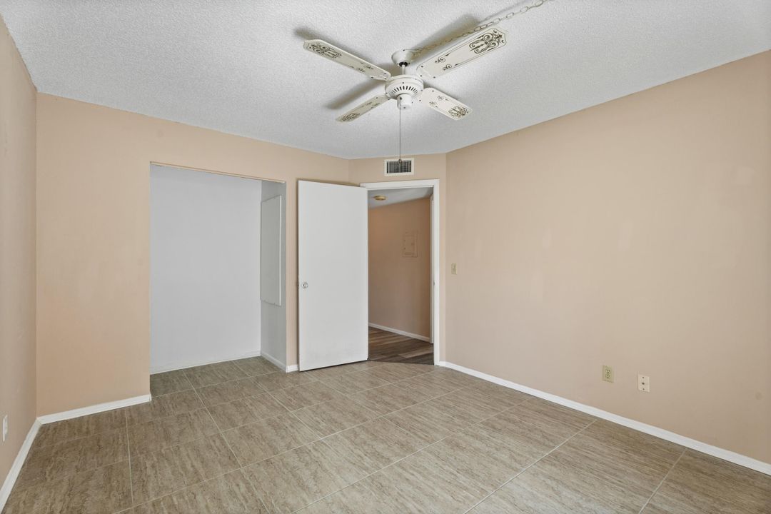 待售: $129,500 (2 贝兹, 2 浴室, 1000 平方英尺)