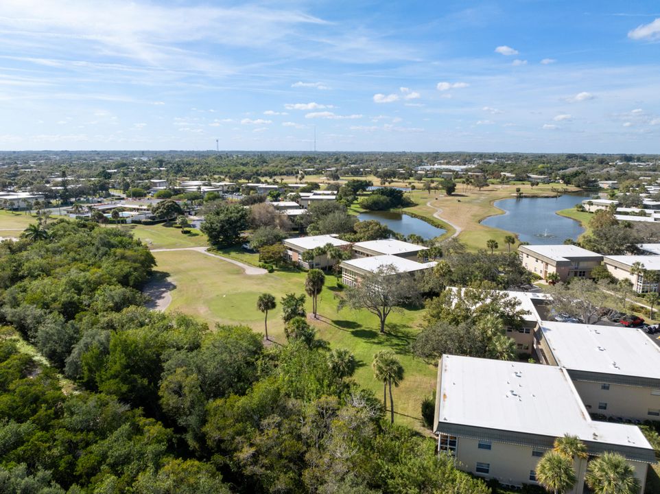 待售: $129,500 (2 贝兹, 2 浴室, 1000 平方英尺)