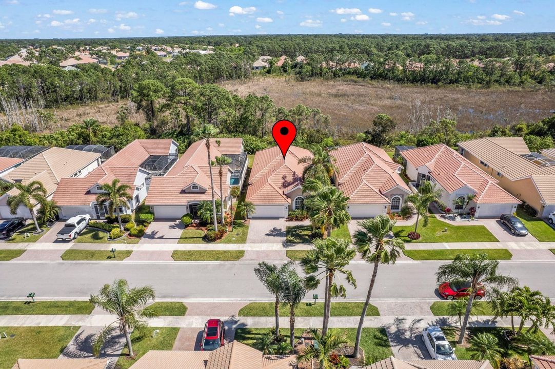 En Venta: $429,900 (3 camas, 2 baños, 1672 Pies cuadrados)