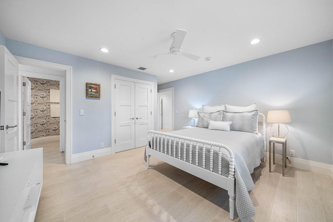 For Sale: $2,175,000 (3 beds, 3 baths, 3092 Square Feet)