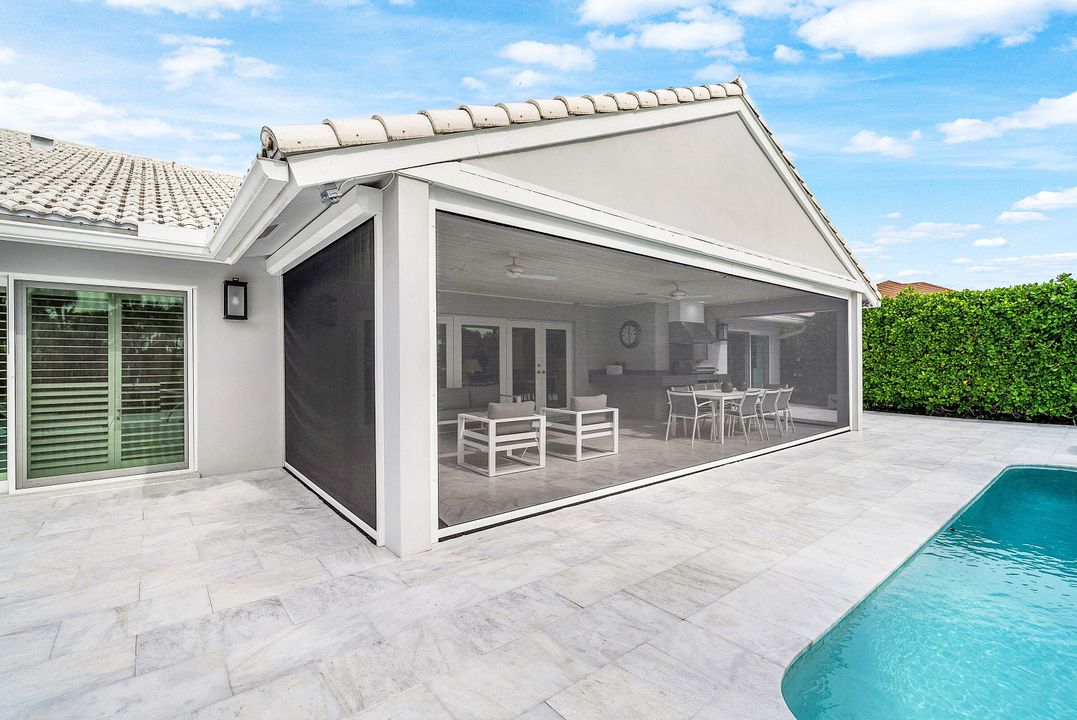 For Sale: $2,175,000 (3 beds, 3 baths, 3092 Square Feet)