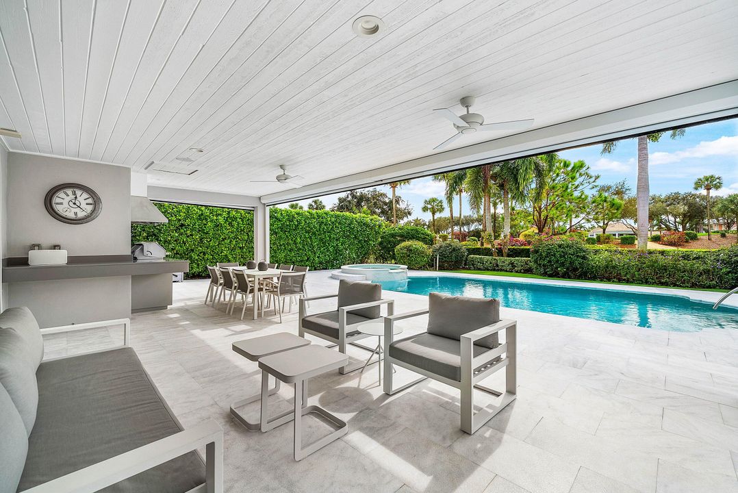 For Sale: $2,175,000 (3 beds, 3 baths, 3092 Square Feet)