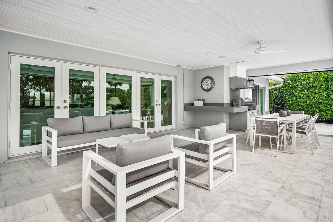 For Sale: $2,175,000 (3 beds, 3 baths, 3092 Square Feet)