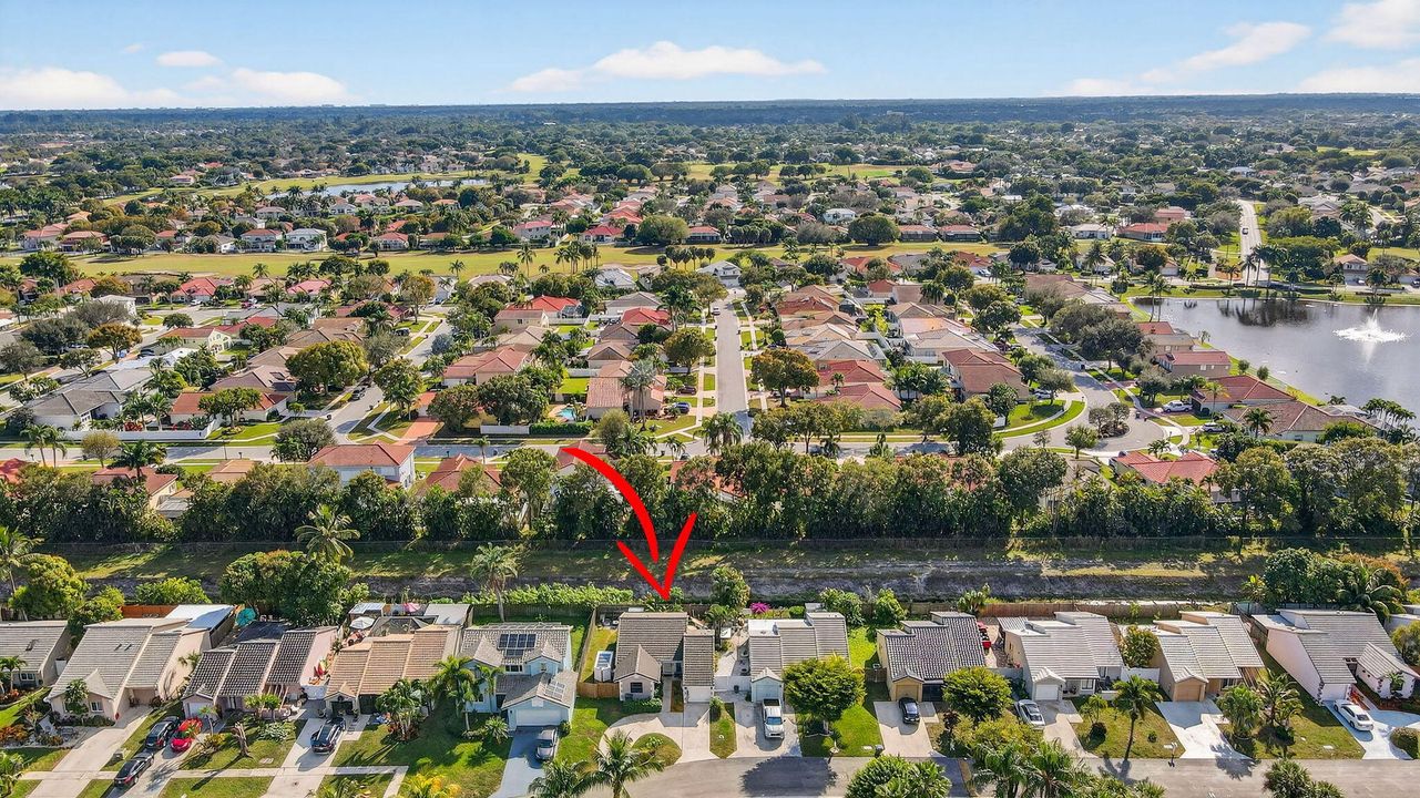 For Sale: $479,000 (3 beds, 2 baths, 1155 Square Feet)