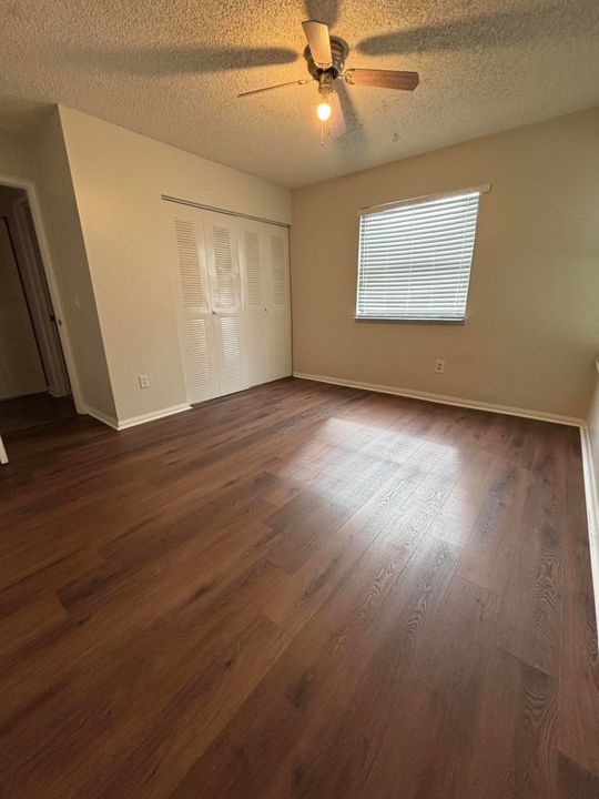 En Renta: $2,050 (2 camas, 2 baños, 1165 Pies cuadrados)