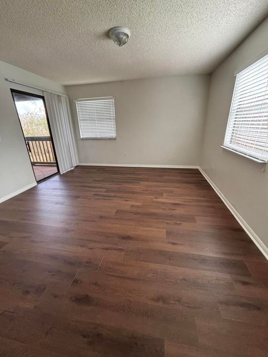 En Renta: $2,050 (2 camas, 2 baños, 1165 Pies cuadrados)