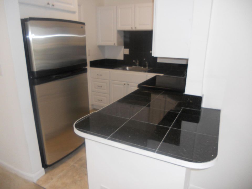 En Renta: $1,895 (1 camas, 1 baños, 600 Pies cuadrados)