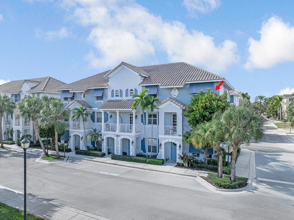 For Sale: $448,000 (4 beds, 3 baths, 1904 Square Feet)