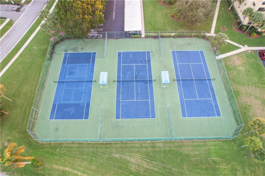 待售: $234,900 (2 贝兹, 2 浴室, 1160 平方英尺)