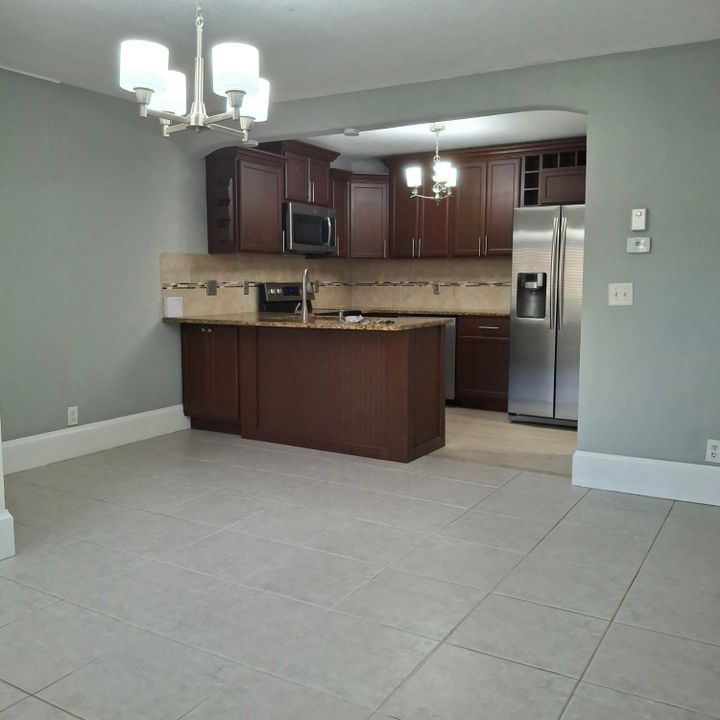 En Venta: $162,900 (2 camas, 1 baños, 937 Pies cuadrados)