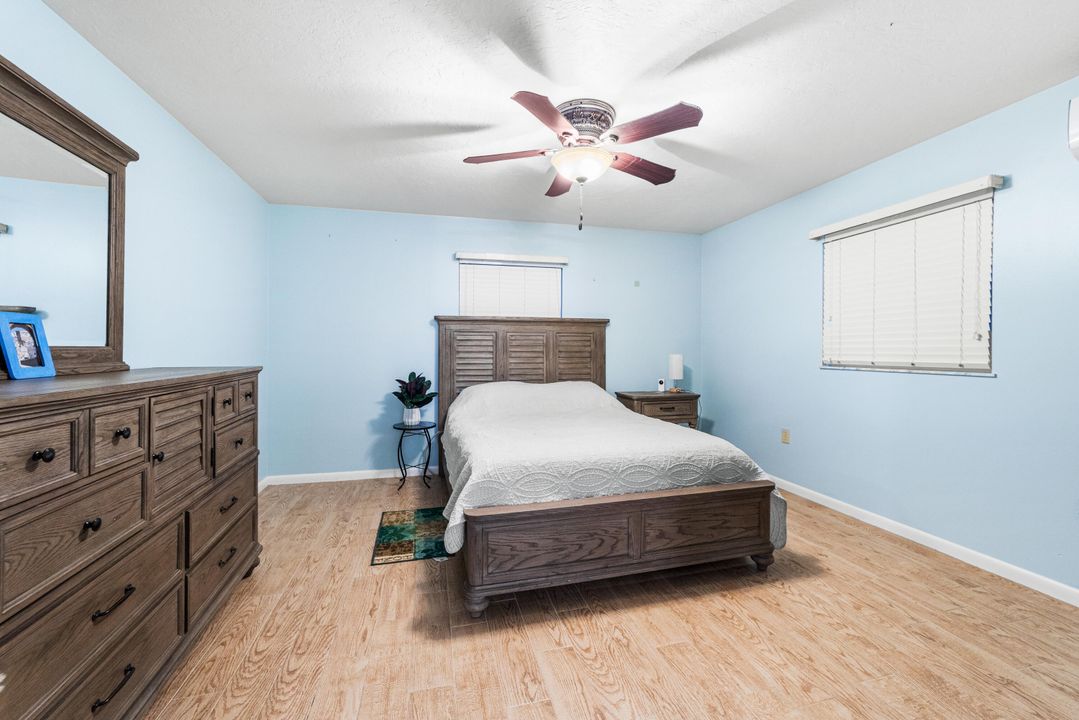 На продажу: $800,000 (3 спален, 3 ванн, 2382 Квадратных фут)