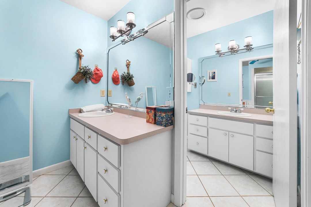 На продажу: $800,000 (3 спален, 3 ванн, 2382 Квадратных фут)