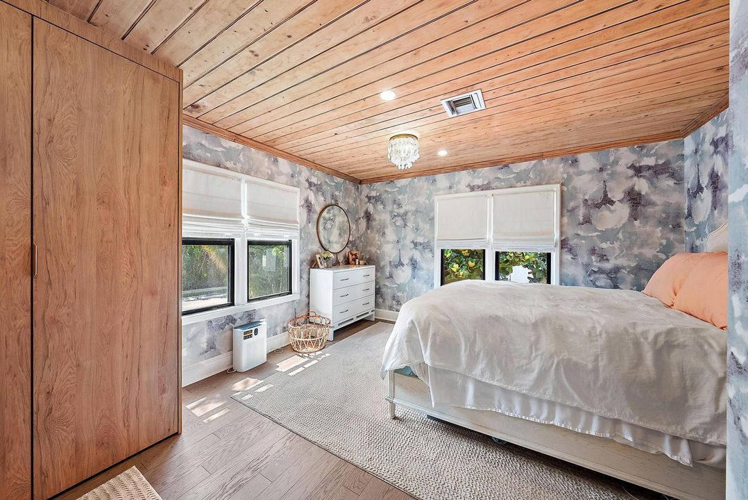 En Renta: $35,000 (4 camas, 3 baños, 2384 Pies cuadrados)