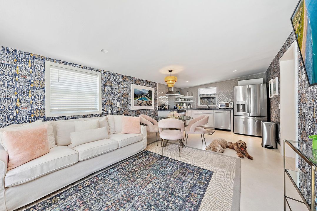 En Renta: $35,000 (4 camas, 3 baños, 2384 Pies cuadrados)